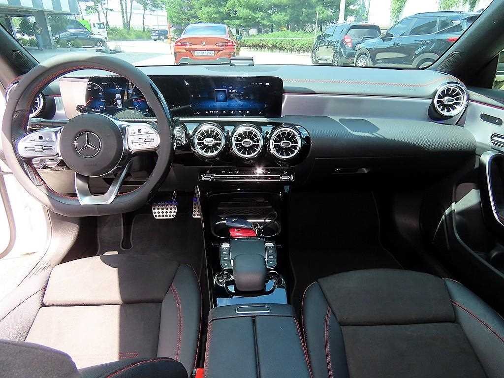 벤츠 CLA 클래스 CLA클래스 C118 CLA 250 4MATIC 이미지 7