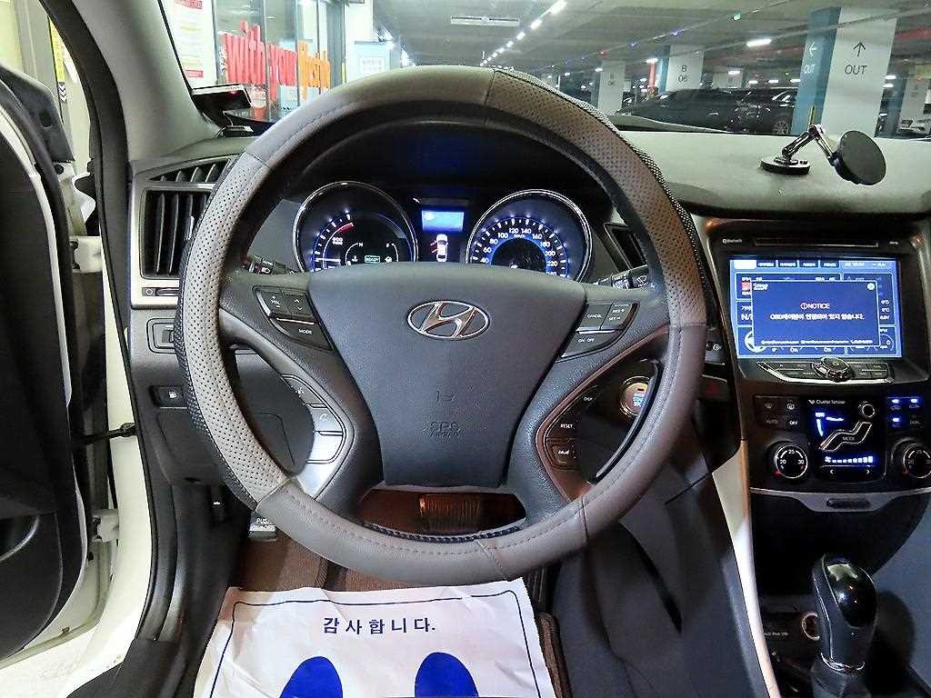 현대 쏘나타 쏘나타 하이브리드 YF HEV 프리미어 이미지 8