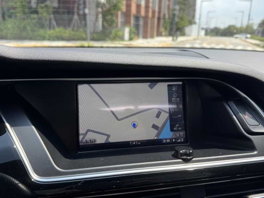 아우디 RS5 4.2 FSI 콰트로 이미지 12
