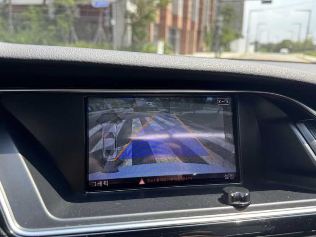 아우디 RS5 4.2 FSI 콰트로 이미지 13