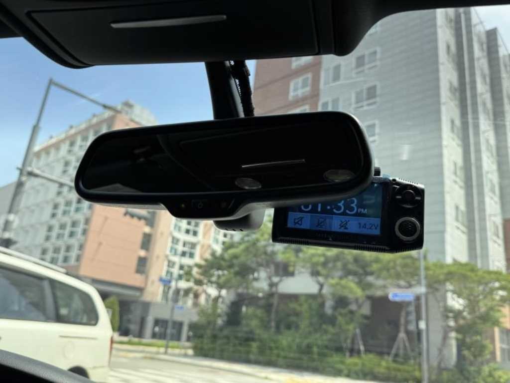 아우디 RS5 4.2 FSI 콰트로 이미지 16