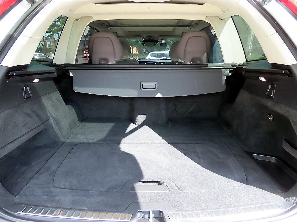 볼보 XC90 XC90 2세대 2.0 T8 AWD 엑셀런스 이미지 17