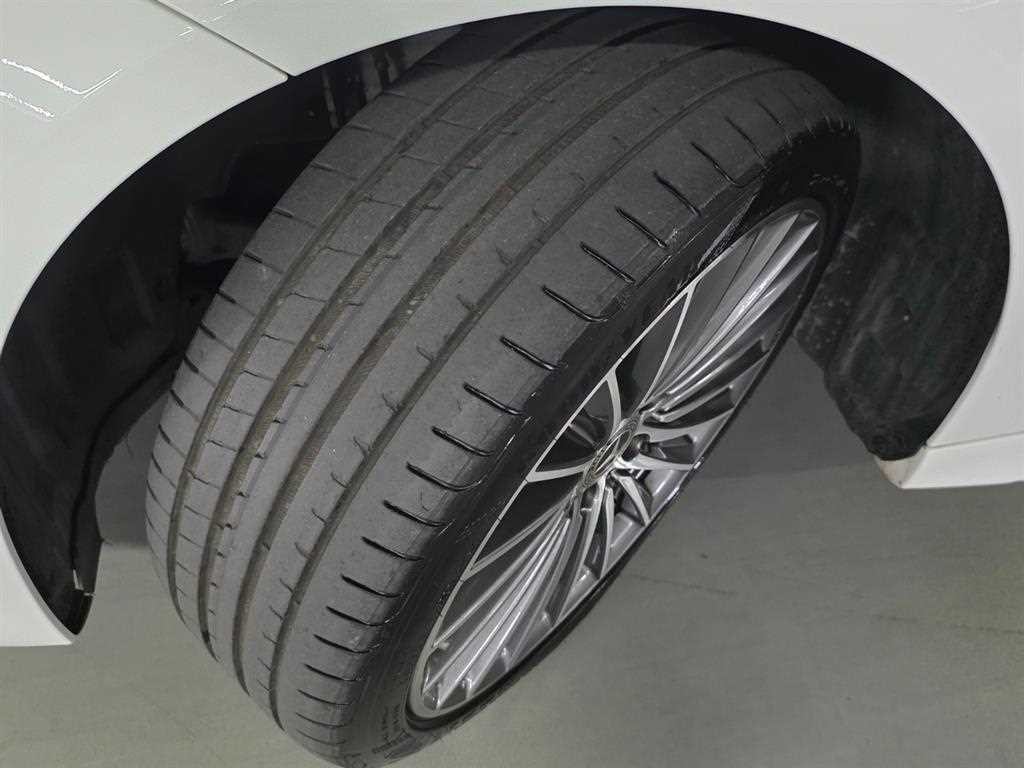 벤츠 C 클래스 C클래스 W206 C300 AMG 라인 이미지 20