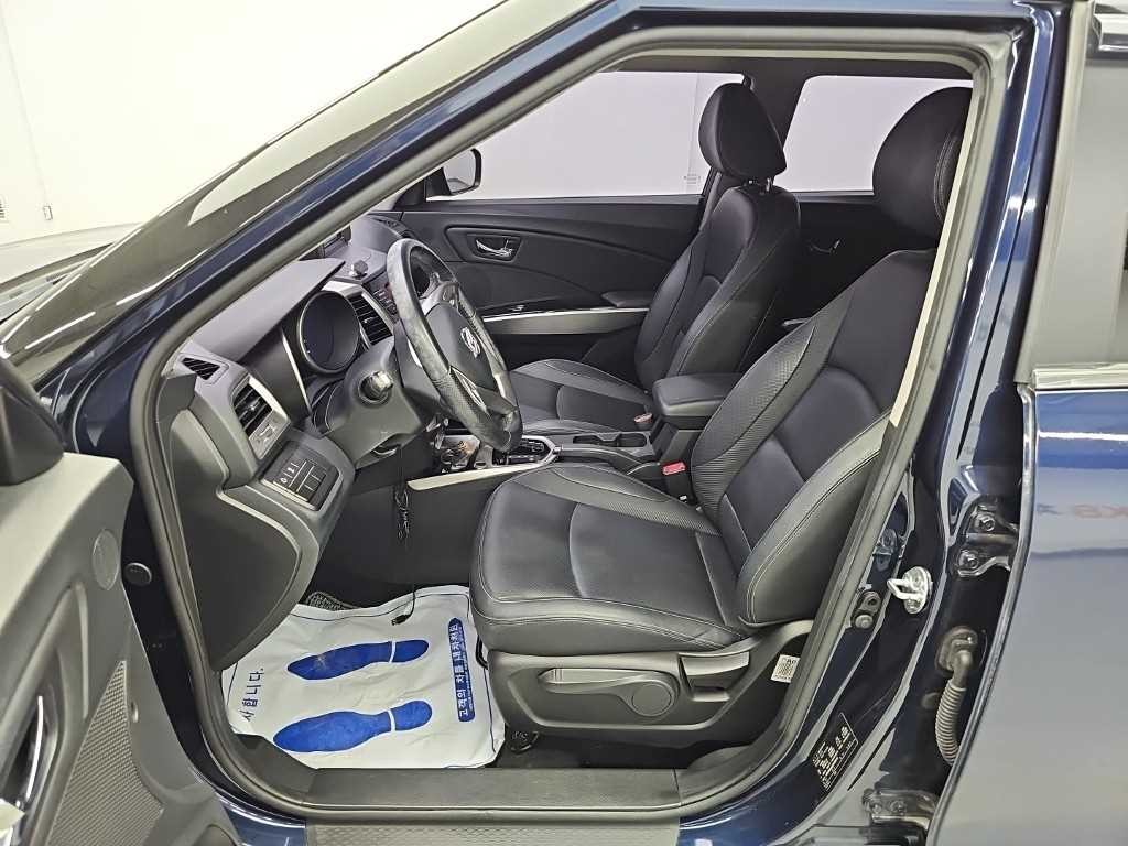 KG모빌리티(쌍용) 티볼리 가솔린 2WD 1.6 VX 이미지 11