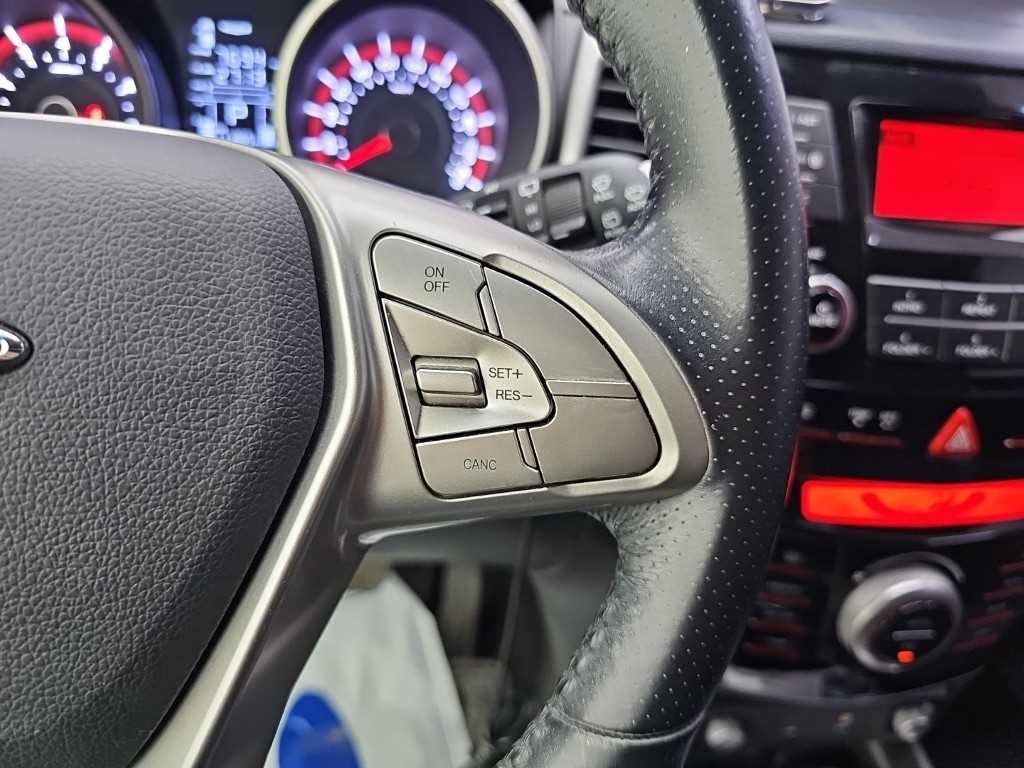 KG모빌리티(쌍용) 티볼리 가솔린 2WD 1.6 VX 이미지 16