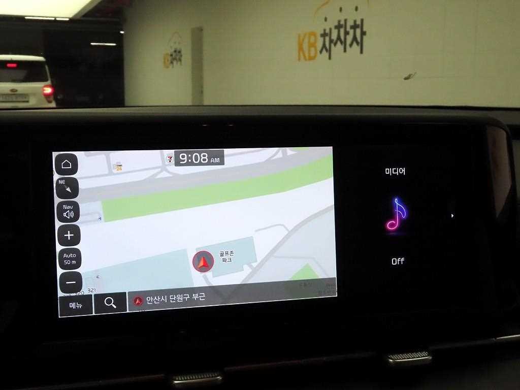 기아 카니발 카니발 4세대 디젤 7인승 노블레스 이미지 8