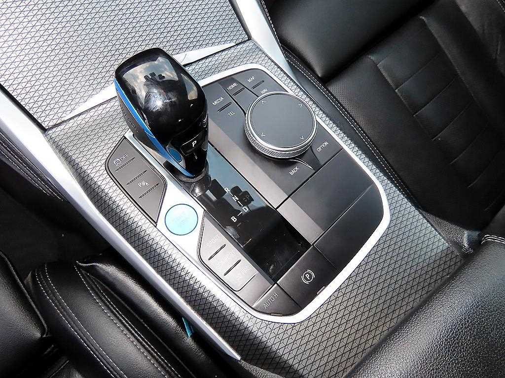 BMW i4 eDrive 40 M 스포츠 프로 이미지 10