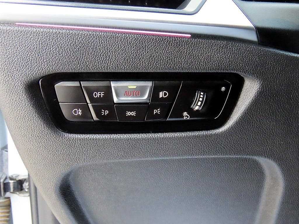 BMW i4 eDrive 40 M 스포츠 프로 이미지 12