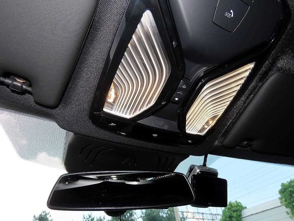 BMW i4 eDrive 40 M 스포츠 프로 이미지 15