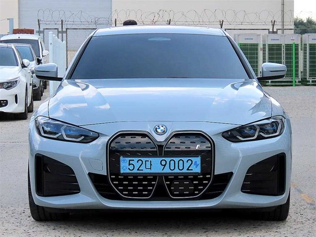 BMW i4 eDrive 40 M 스포츠 프로 이미지 2