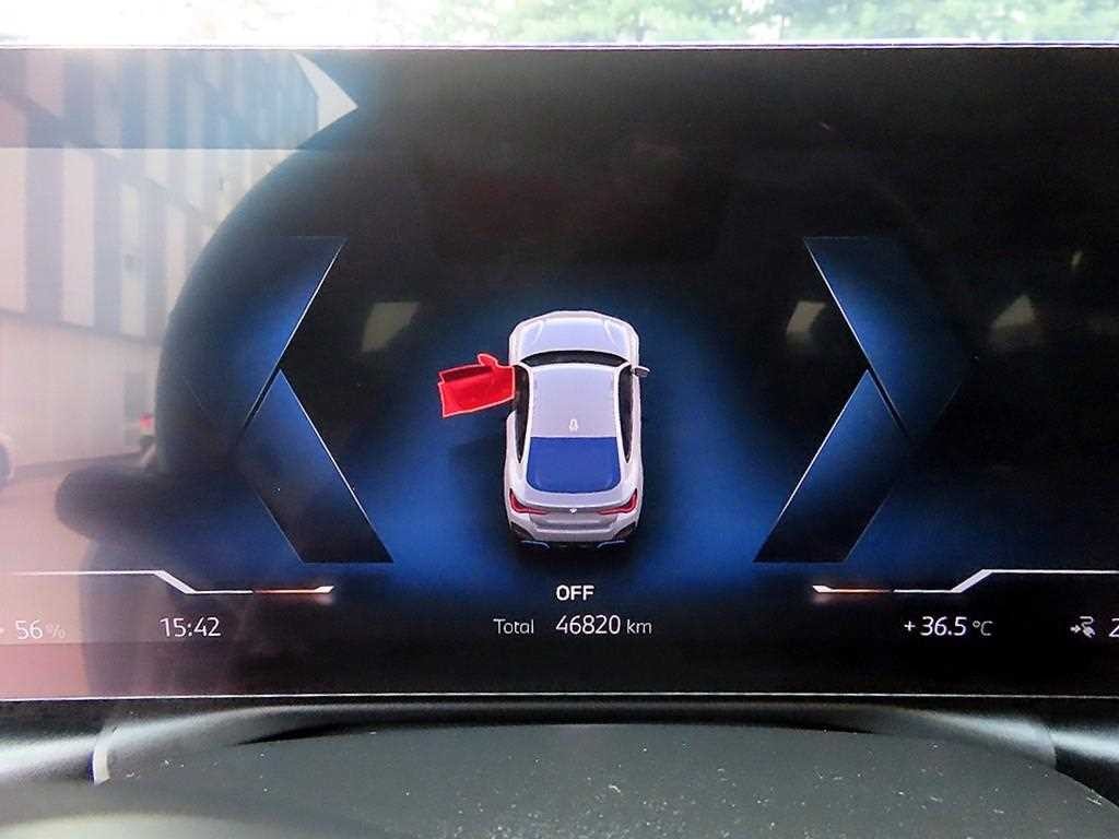 BMW i4 eDrive 40 M 스포츠 프로 이미지 9