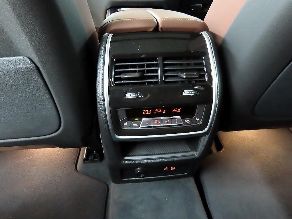 BMW X5 X5 (G05) xDrive 30d M 스포츠 이미지 12