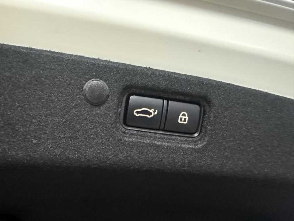 현대 그랜저 더 뉴 그랜저 IG 3.3 캘리그래피 이미지 19