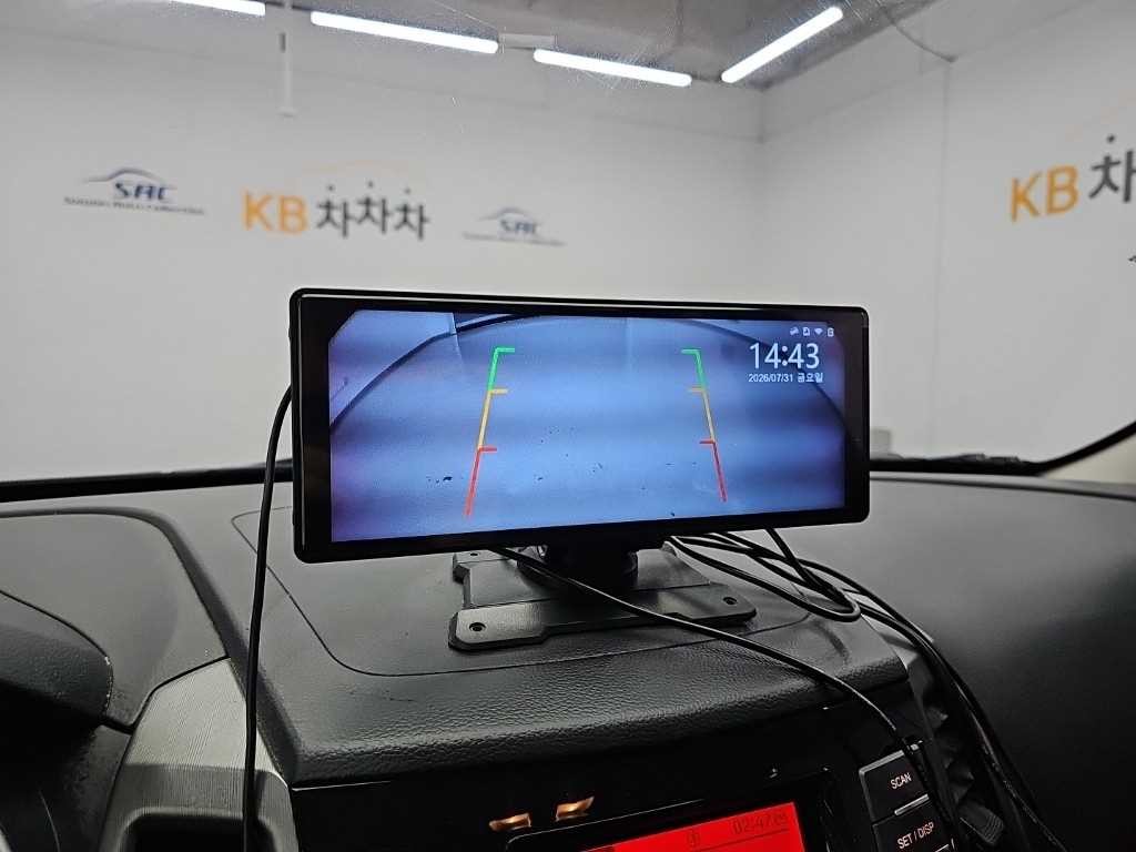 KG모빌리티(쌍용) 티볼리 티볼리 아머 2WD 가솔린 VX 이미지 14
