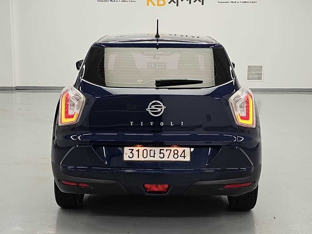 KG모빌리티(쌍용) 티볼리 티볼리 아머 2WD 가솔린 VX 이미지 3