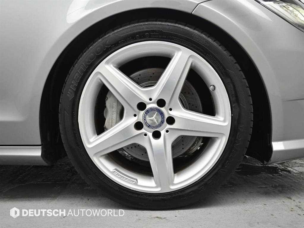벤츠 CLS 클래스 CLS클래스 W218 CLS 350 AMG 스포츠팩 이미지 5