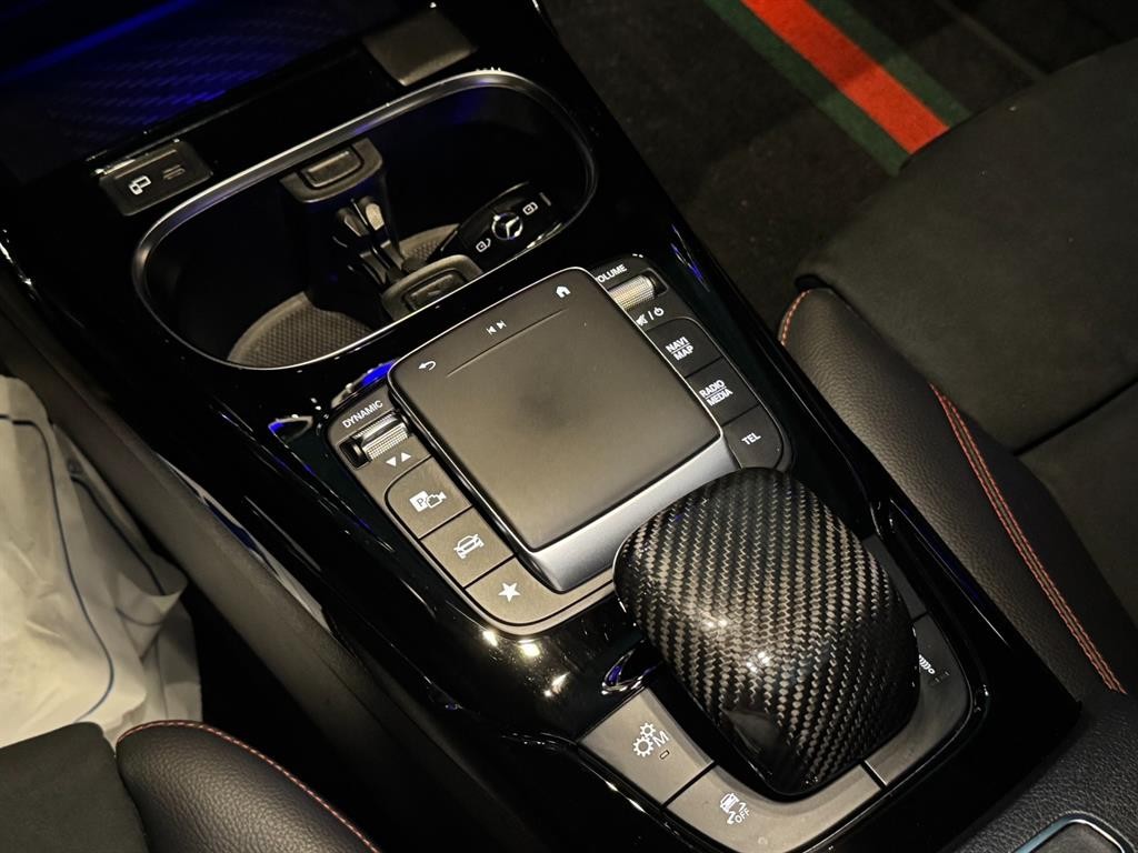 벤츠 A 클래스 A클래스 W177 AMG A45 4MATIC+ 해치백 이미지 15