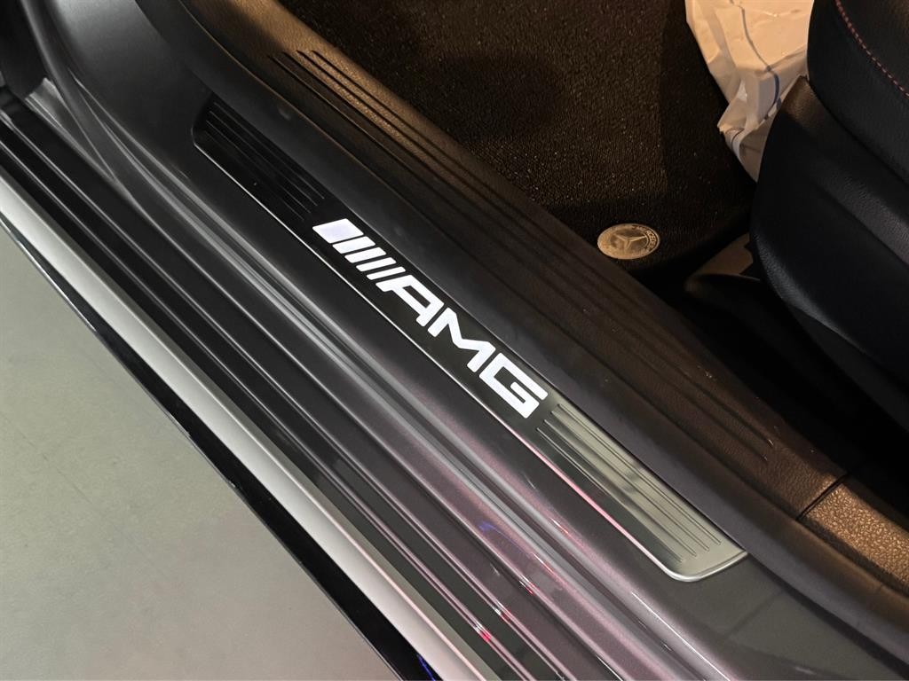 벤츠 A 클래스 A클래스 W177 AMG A45 4MATIC+ 해치백 이미지 17
