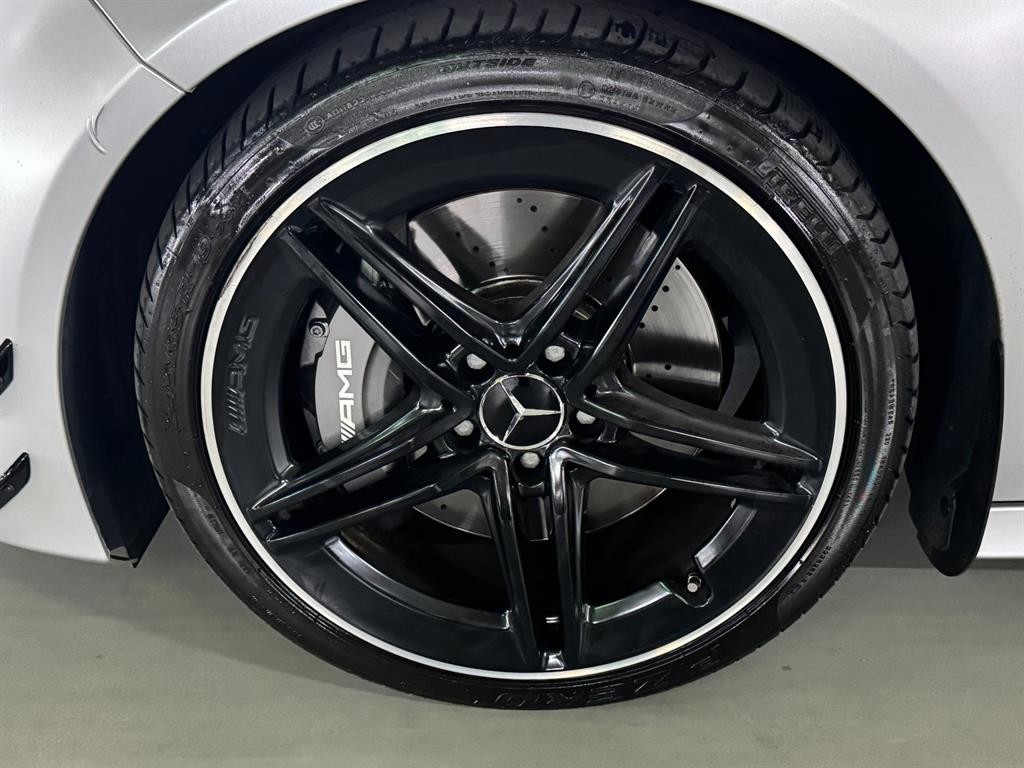 벤츠 A 클래스 A클래스 W177 AMG A45 4MATIC+ 해치백 이미지 19