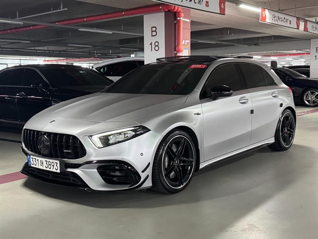 벤츠 A 클래스 A클래스 W177 AMG A45 4MATIC+ 해치백 이미지 2