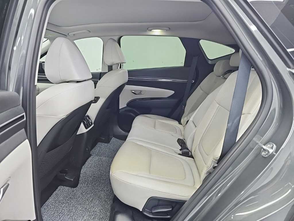 현대 투싼 투싼 (NX4) 가솔린 1.6 터보 2WD 인스퍼레이션 이미지 12