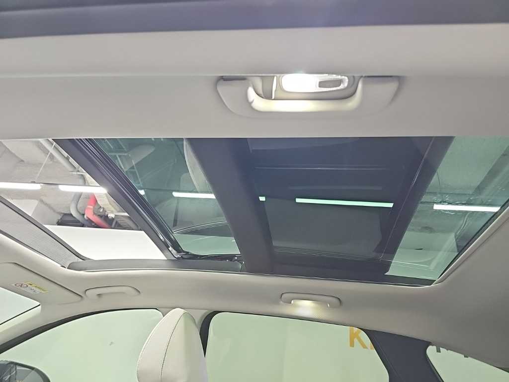 현대 투싼 투싼 (NX4) 가솔린 1.6 터보 2WD 인스퍼레이션 이미지 15