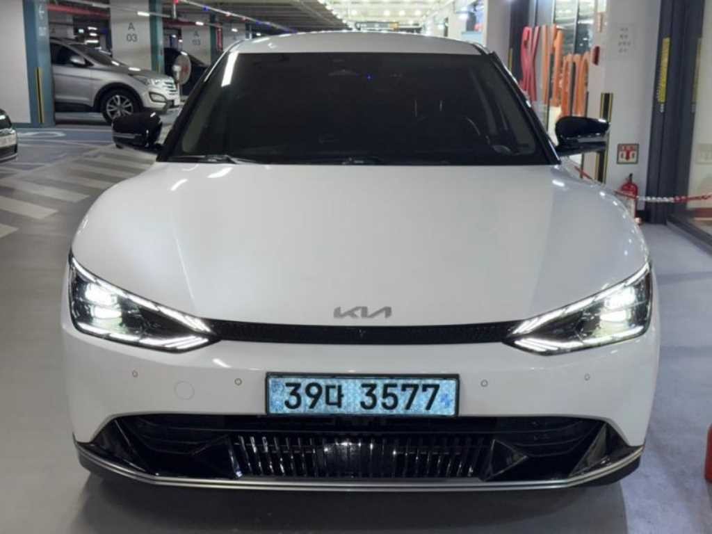 기아 EV6 롱레인지 어스 이미지 2