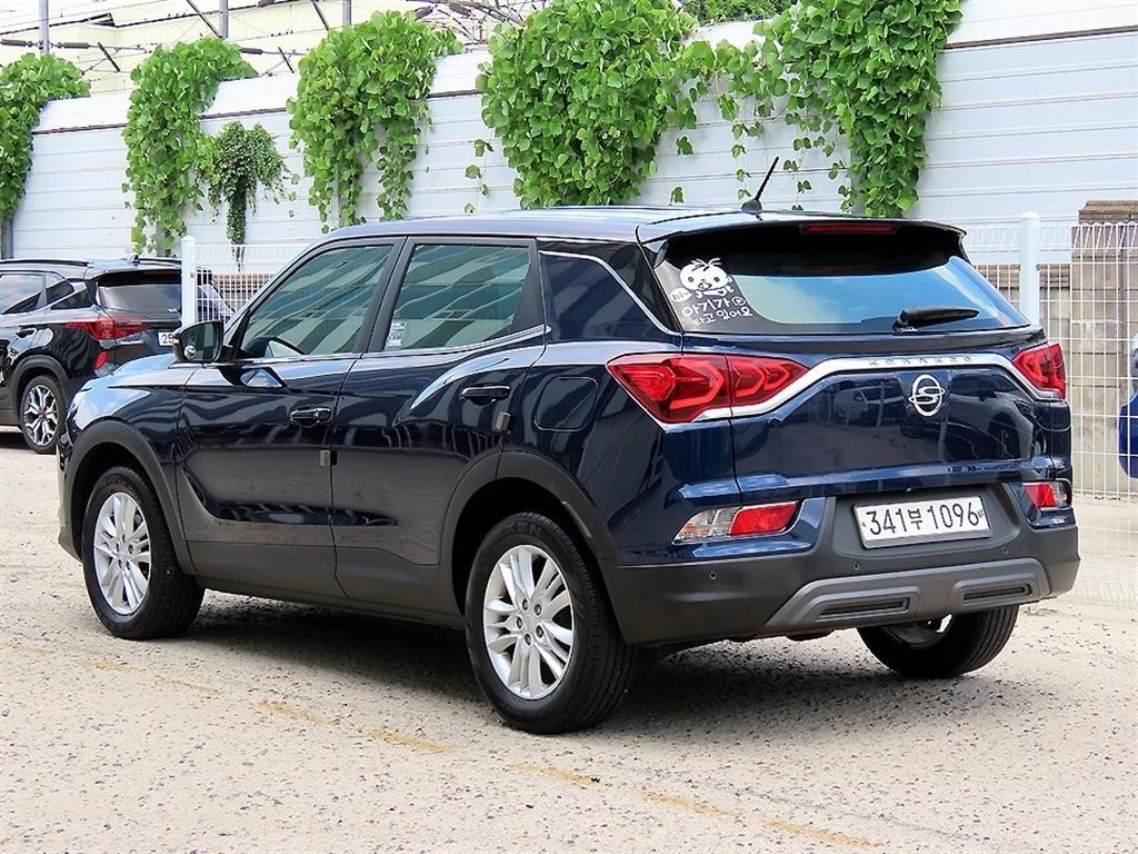 KG모빌리티(쌍용) 코란도 뷰티풀코란도 2WD 가솔린 1.5 C3 플러스 이미지 3