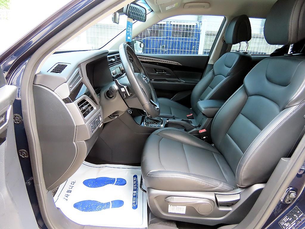 KG모빌리티(쌍용) 코란도 뷰티풀코란도 2WD 가솔린 1.5 C3 플러스 이미지 5