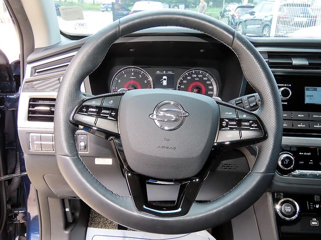 KG모빌리티(쌍용) 코란도 뷰티풀코란도 2WD 가솔린 1.5 C3 플러스 이미지 8