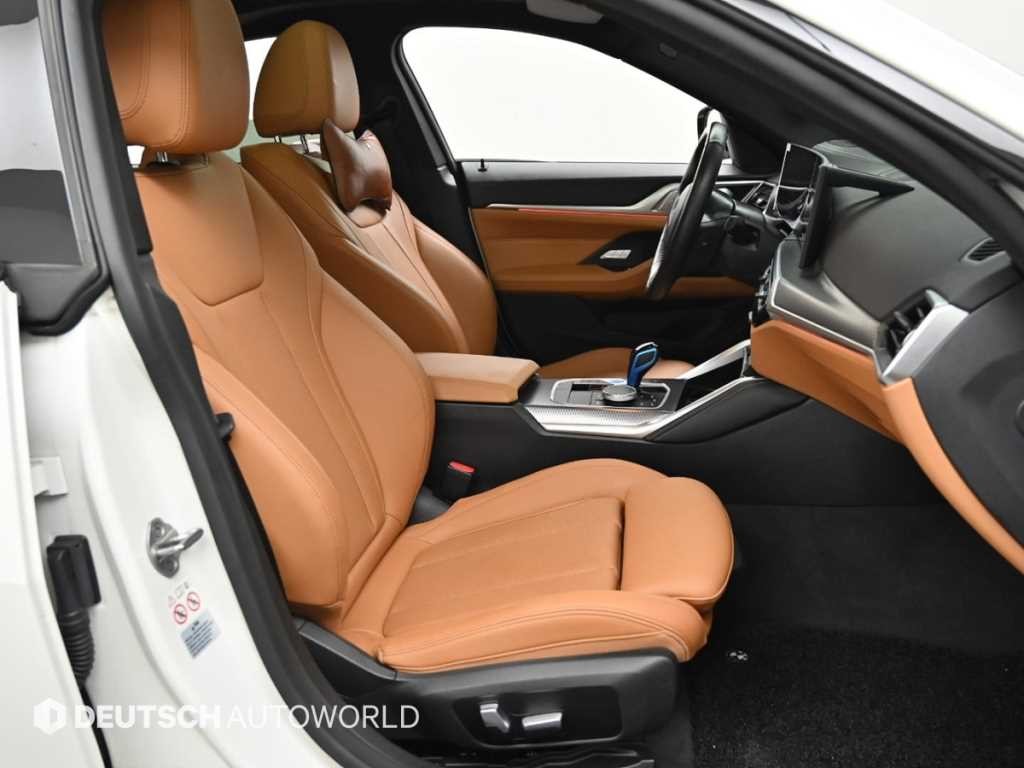 BMW i4 eDrive 40 M 스포츠 이미지 10