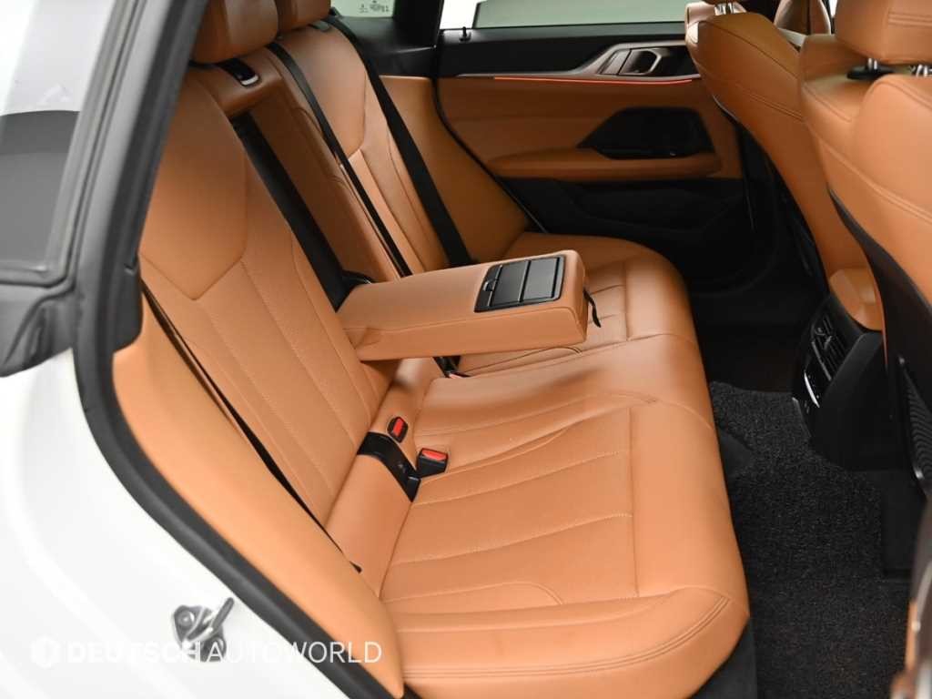 BMW i4 eDrive 40 M 스포츠 이미지 12
