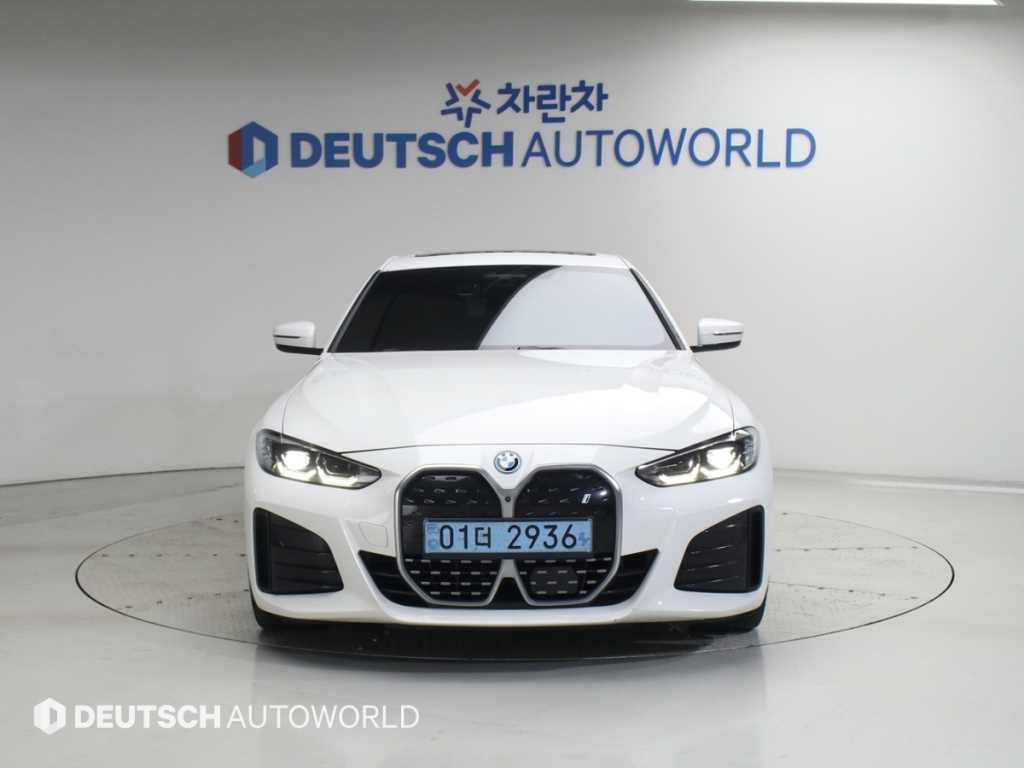 BMW i4 eDrive 40 M 스포츠 이미지 3