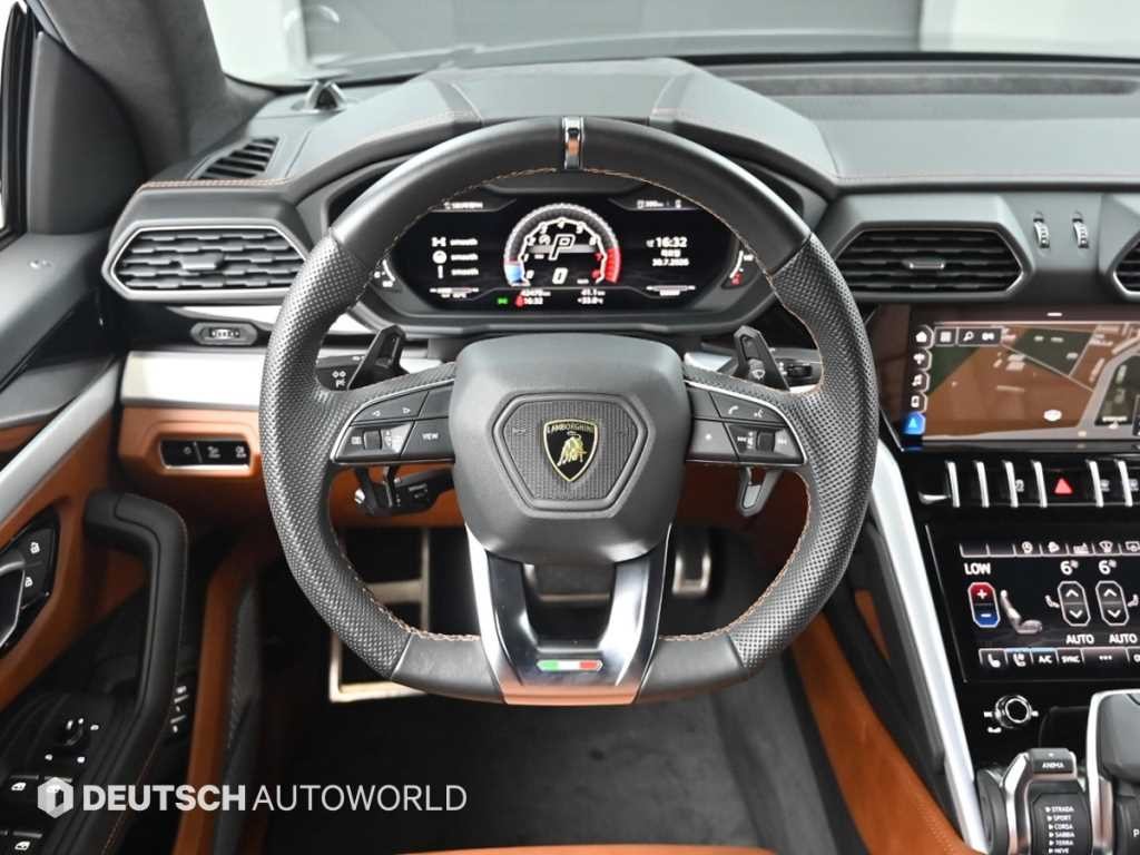 람보르기니 우루스 4.0 V8 이미지 13