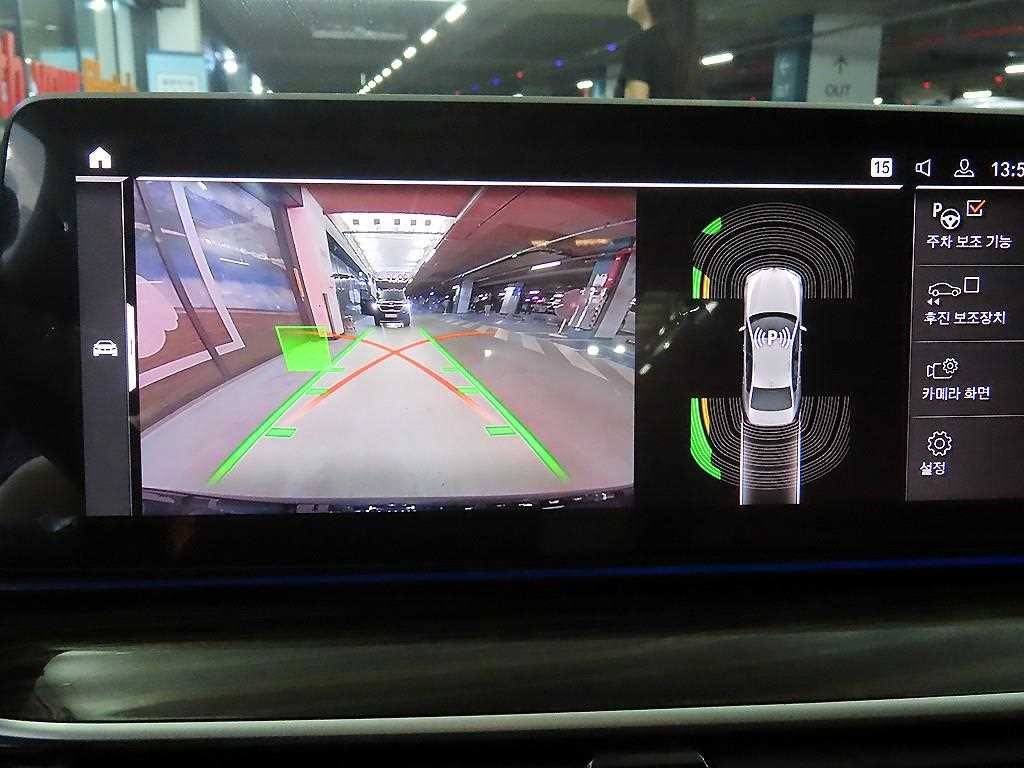 BMW 5시리즈 5시리즈 (G30) 520i M 스포츠 이미지 14