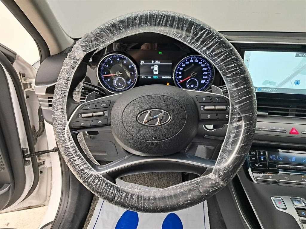 현대 그랜저 더 뉴 그랜저 IG 2.5 프리미엄 초이스 이미지 7