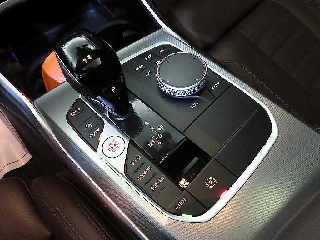 BMW 3시리즈 3시리즈 (G20) 320i M 스포츠 이미지 12