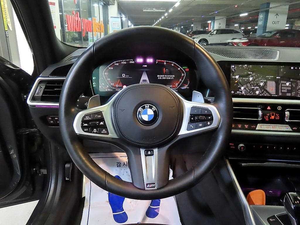 BMW 3시리즈 3시리즈 (G20) 320i M 스포츠 이미지 8