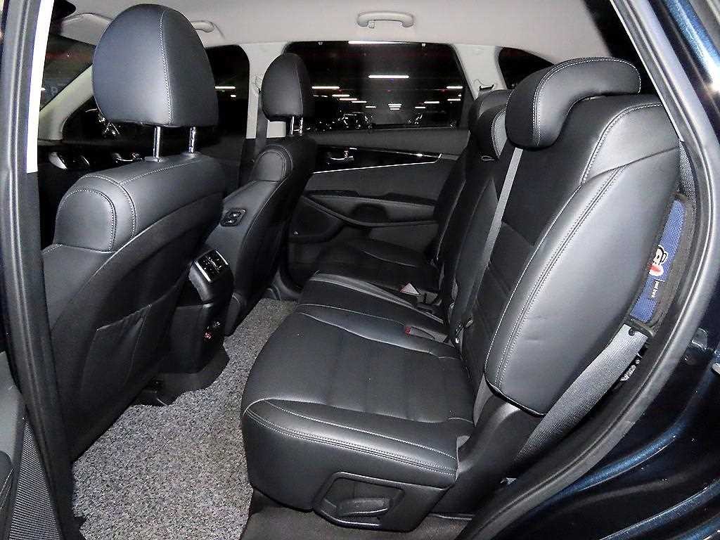기아 쏘렌토 더 뉴 쏘렌토 디젤 2.2 4WD 노블레스 이미지 7