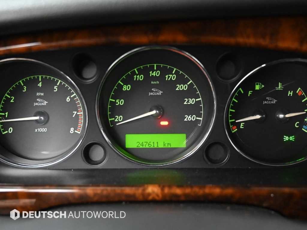 재규어 XJ XJ-8 3.5 이미지 8