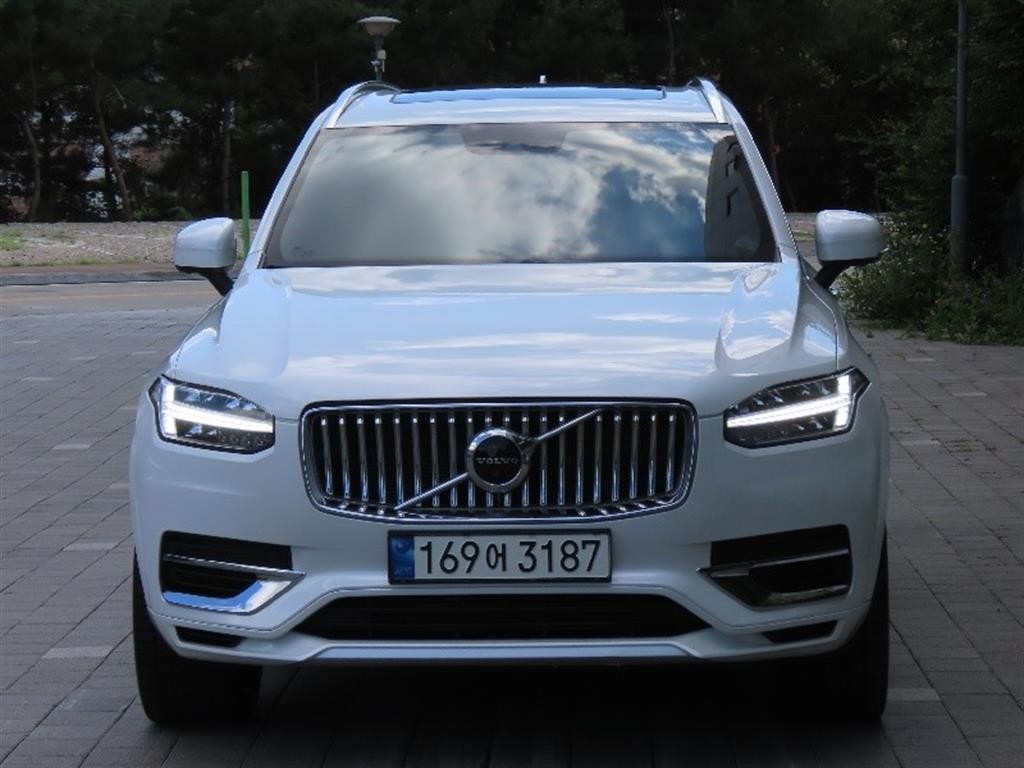 볼보 XC90 XC90 2세대 2.0 T8 AWD 얼티메이트 브라이트 이미지 1