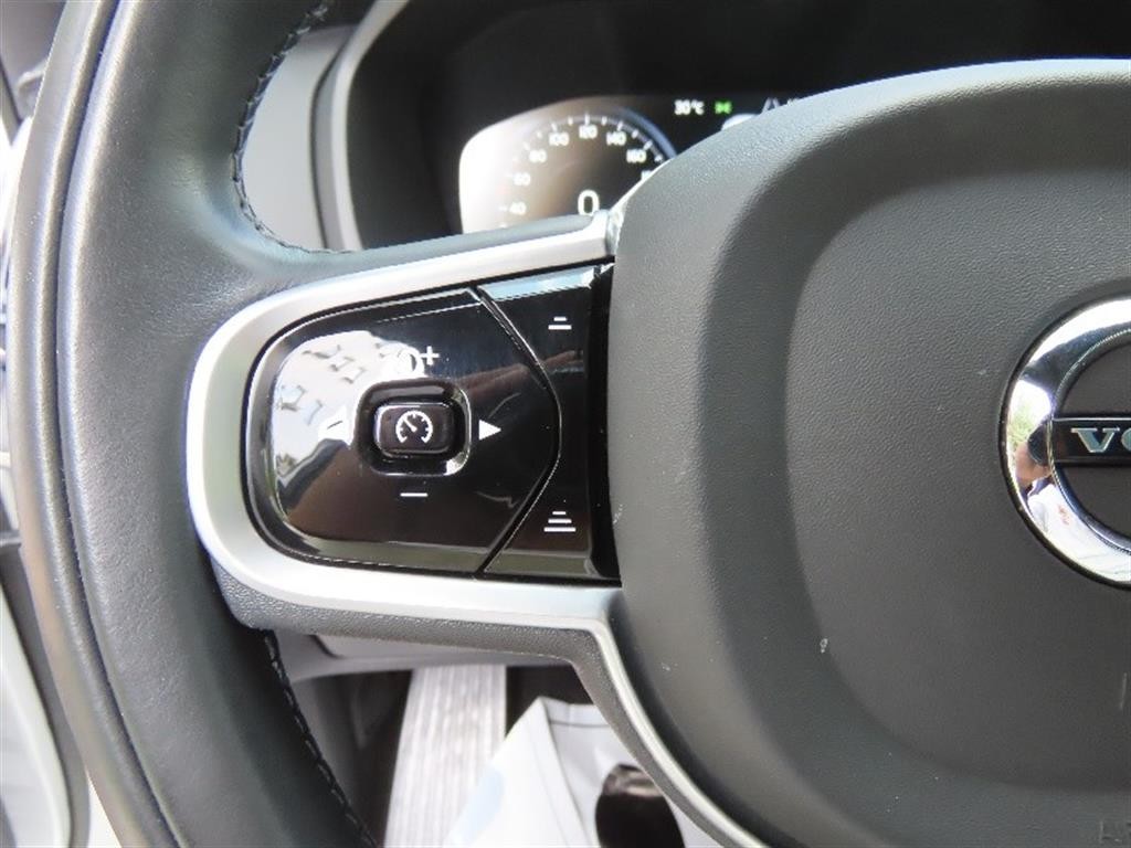 볼보 XC90 XC90 2세대 2.0 T8 AWD 얼티메이트 브라이트 이미지 11