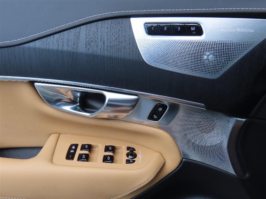볼보 XC90 XC90 2세대 2.0 T8 AWD 얼티메이트 브라이트 이미지 12