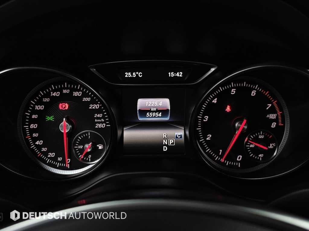 벤츠 CLA 클래스 CLA클래스 CLA 220 AMG LINE 이미지 8