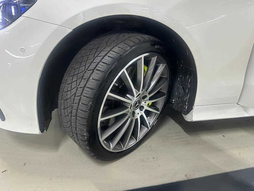 벤츠 E 클래스 E-클래스 W213 E450 4MATIC 쿠페 이미지 20