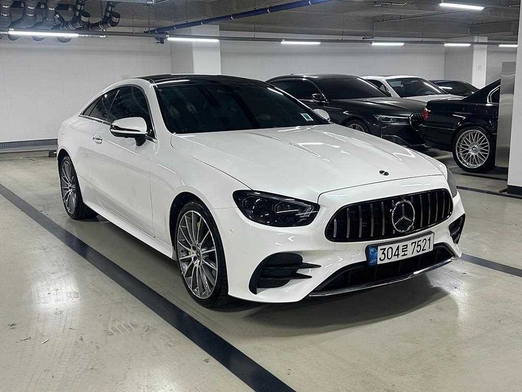 벤츠 E 클래스 E-클래스 W213 E450 4MATIC 쿠페 이미지 3