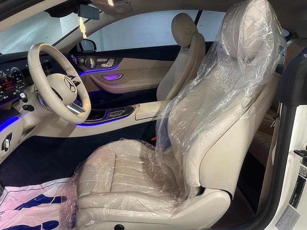 벤츠 E 클래스 E-클래스 W213 E450 4MATIC 쿠페 이미지 6