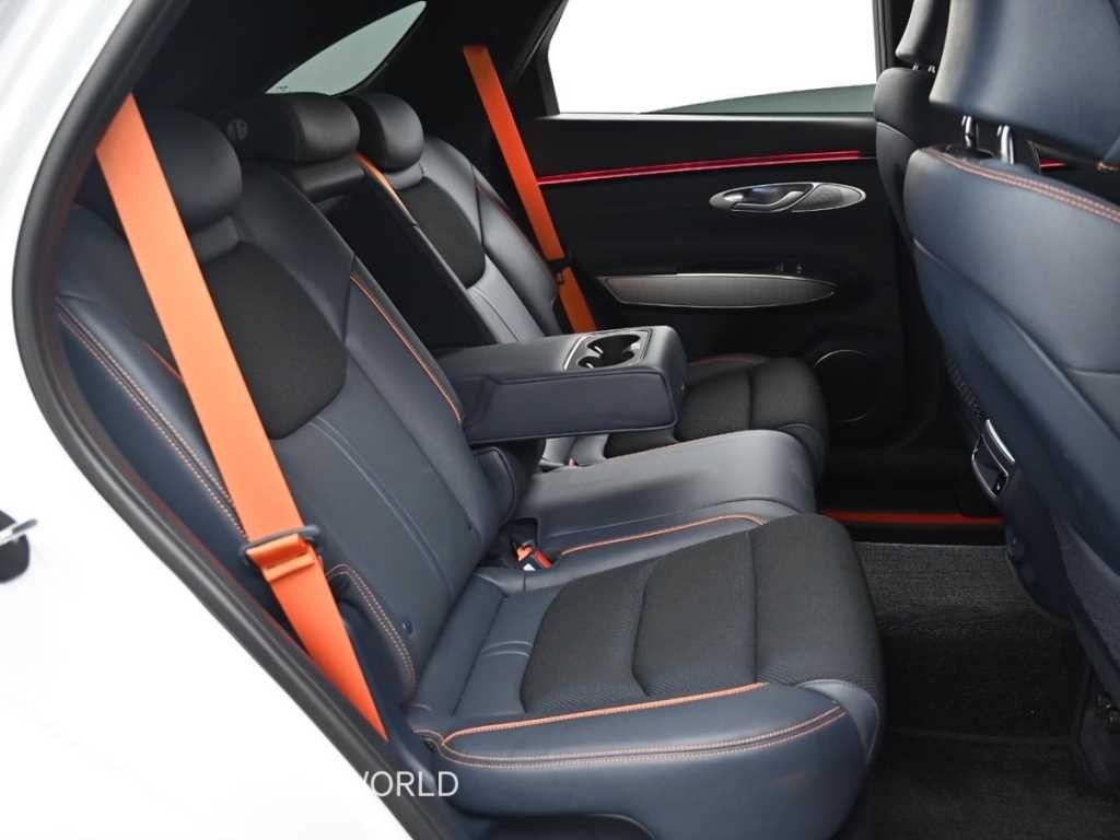 제네시스 GV70 2.5T 가솔린 AWD 스포츠 이미지 12