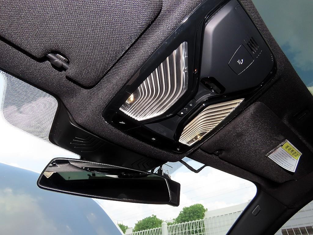 BMW 5시리즈 5시리즈 (G30) 540i xDrive M 스포츠 플러스 이미지 15
