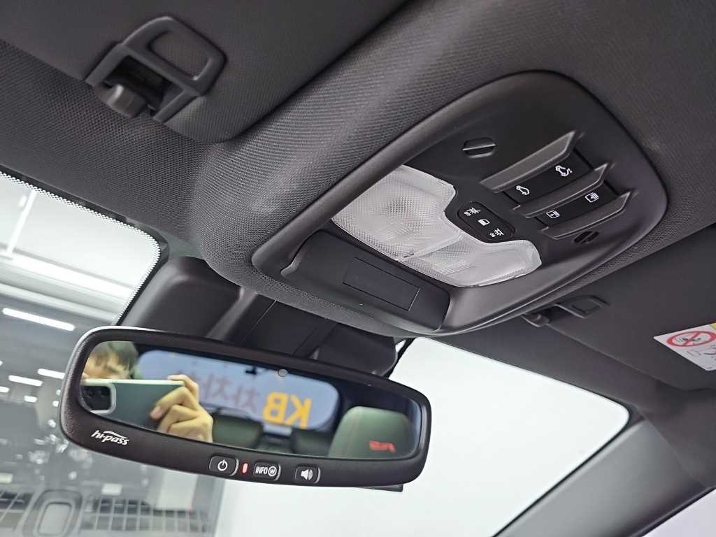 쉐보레 트레일블레이저 더 뉴 트레일블레이저 가솔린 1.35 터보 4WD RS 이미지 16